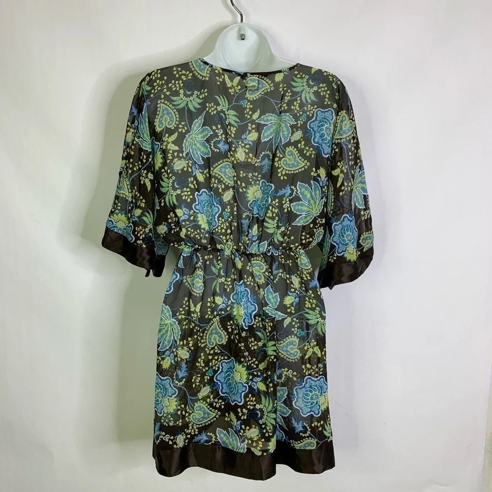 Moda International Top - Picture 2 of 6